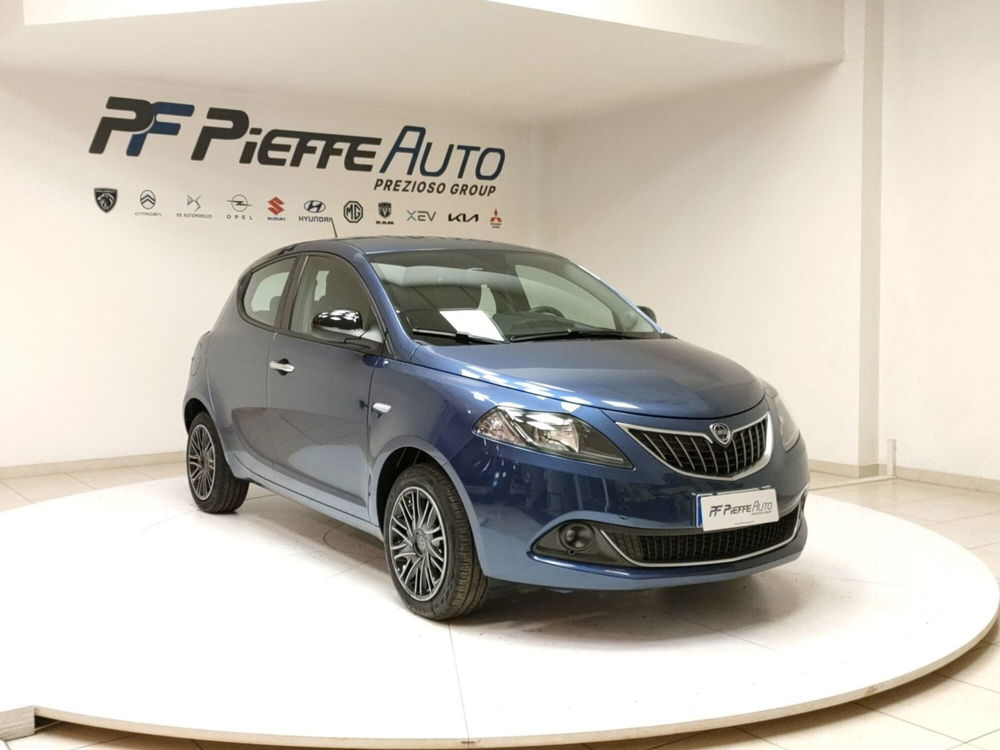 Lancia Ypsilon usata a Teramo (6)