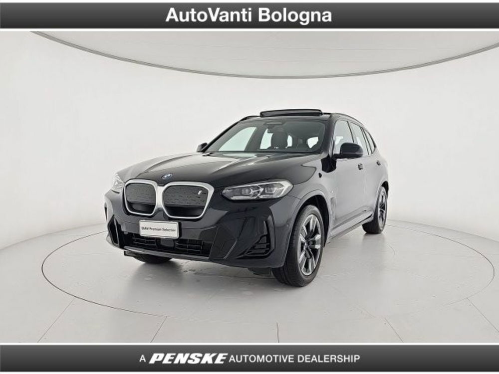 BMW iX3 usata a Bologna