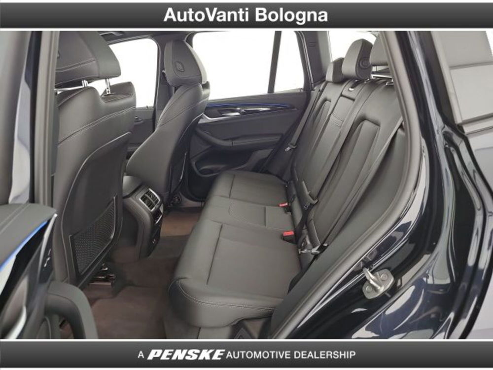 BMW iX3 usata a Bologna (12)