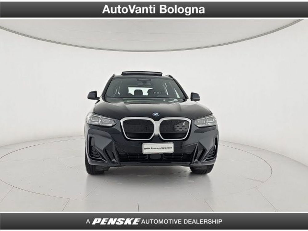 BMW iX3 usata a Bologna (8)