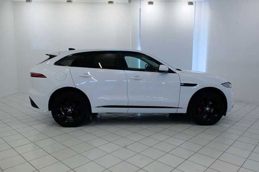 Jaguar F-Pace usata a Mantova (6)