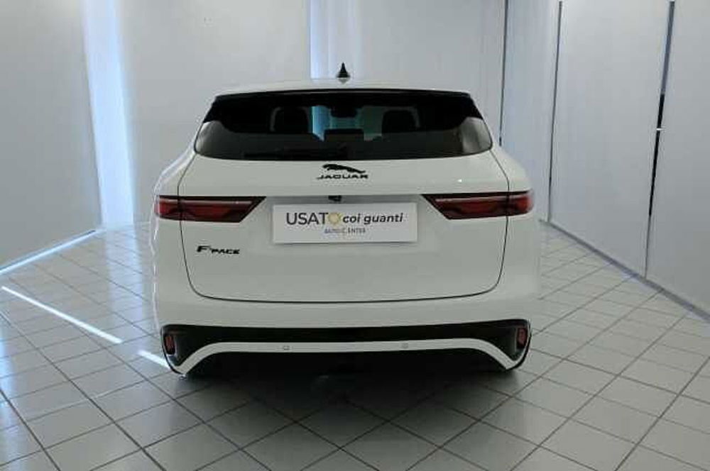 Jaguar F-Pace usata a Mantova (7)