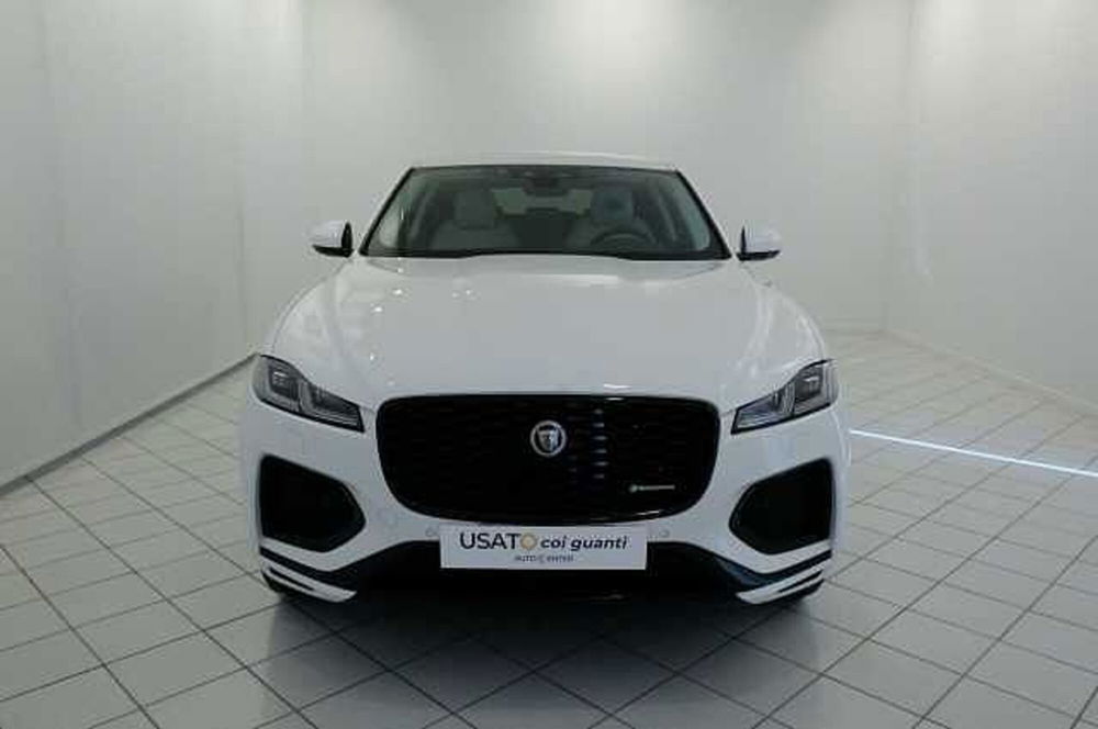 Jaguar F-Pace usata a Mantova (8)