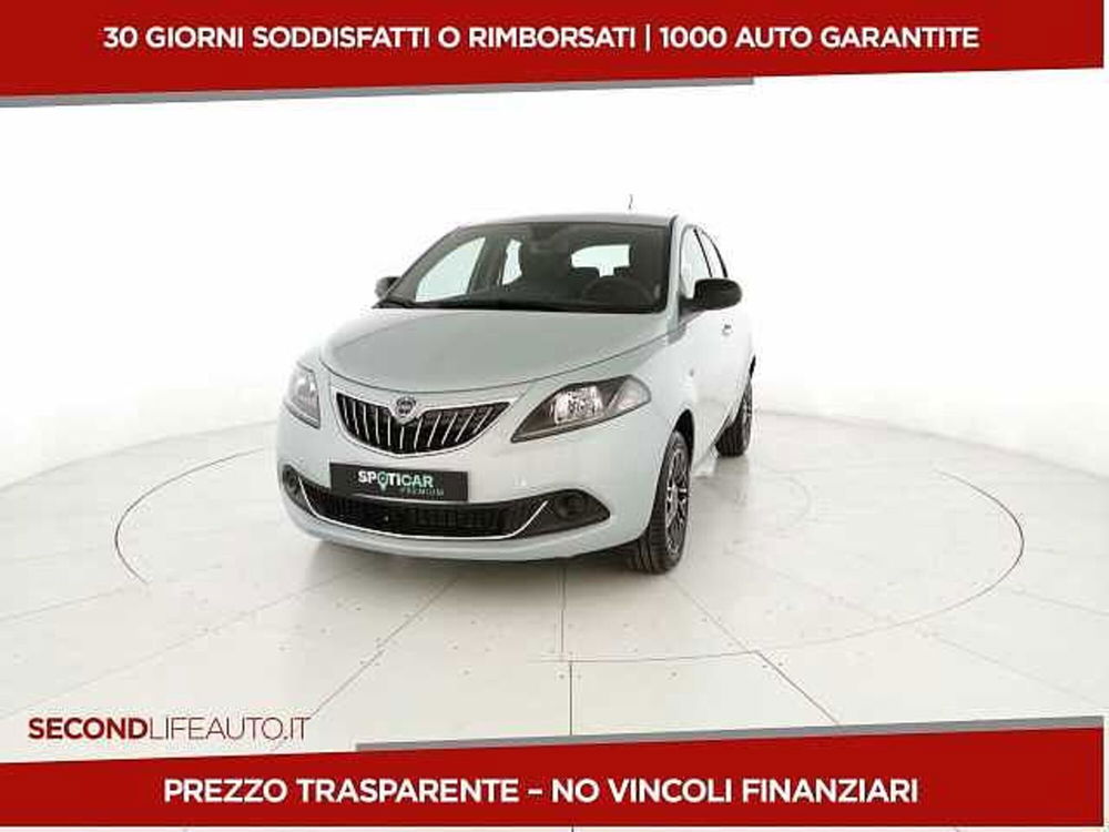 Lancia Ypsilon nuova a Chieti