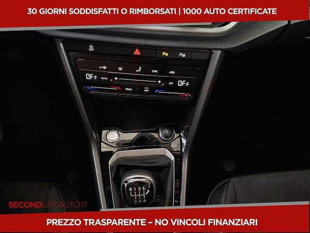 Volkswagen T-Roc nuova a Chieti (9)