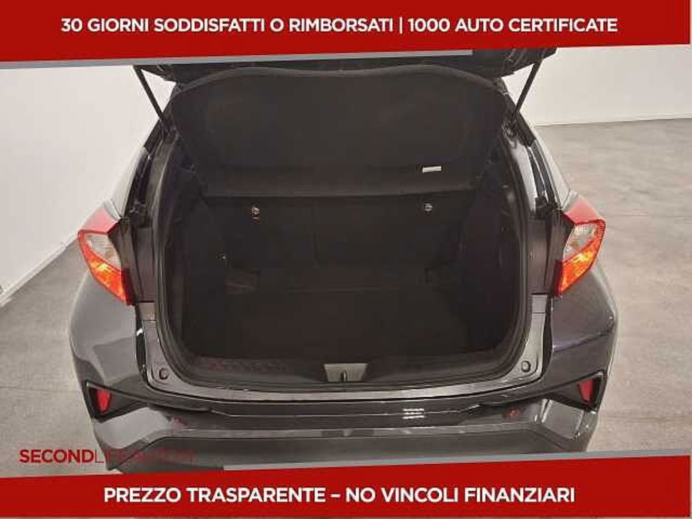 Toyota Corolla Cross Hybrid usata a Chieti (12)