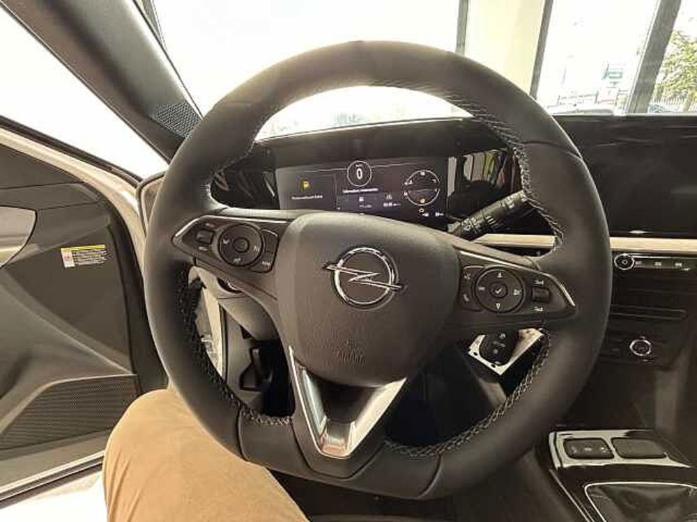 Opel Mokka nuova a Viterbo (9)