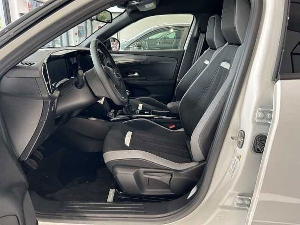 Opel Mokka nuova a Viterbo (8)