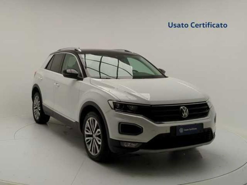 Volkswagen T-Roc 2.0 TDI SCR Advanced BlueMotion Technology del 2021 usata a Pratola Serra