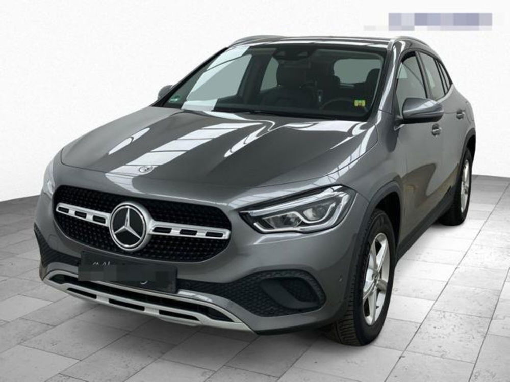 Mercedes-Benz GLA SUV usata a Napoli (2)