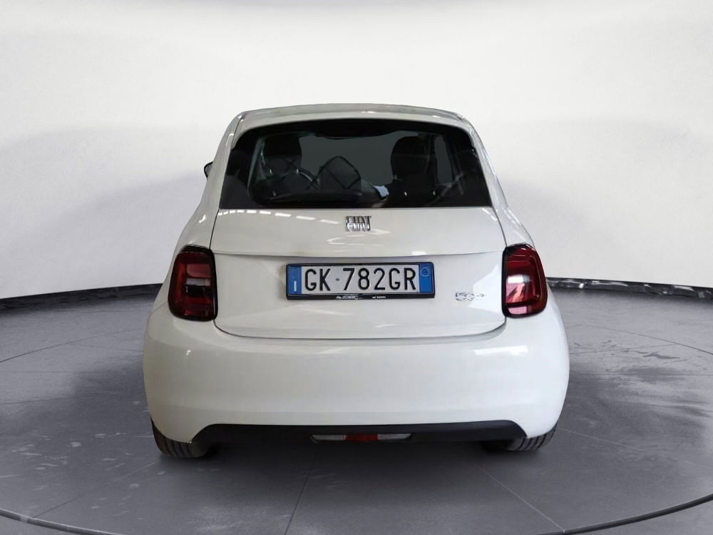 Fiat 500e usata a Lecce (5)