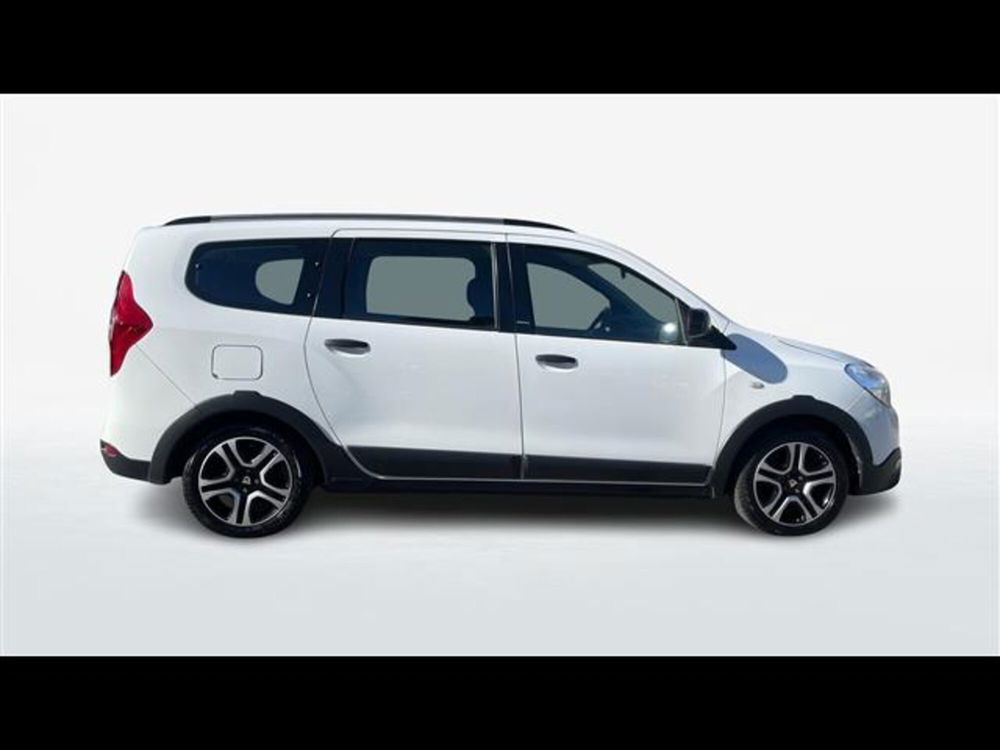 Dacia Lodgy usata a Treviso (4)