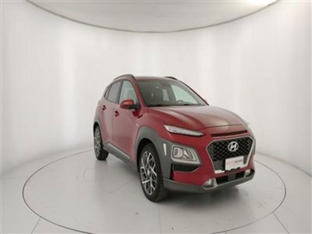 Hyundai Kona usata a Bari (11)