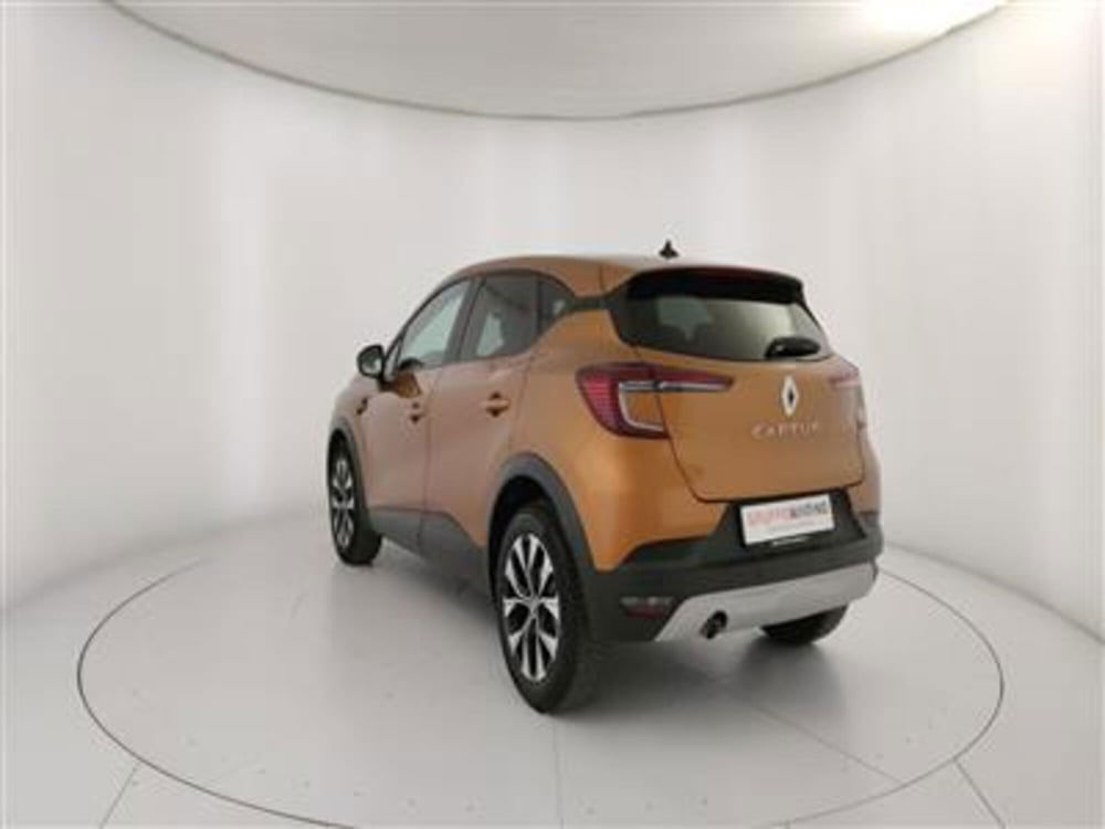 Renault Captur usata a Bari (5)