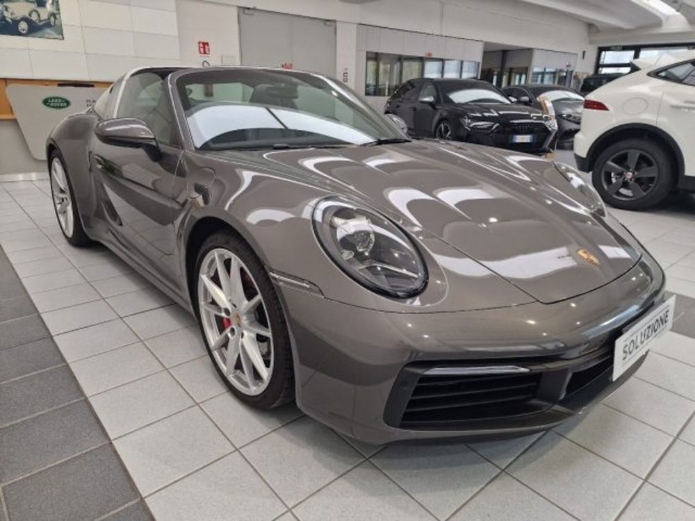 Porsche 911 Cabrio usata a Novara (19)