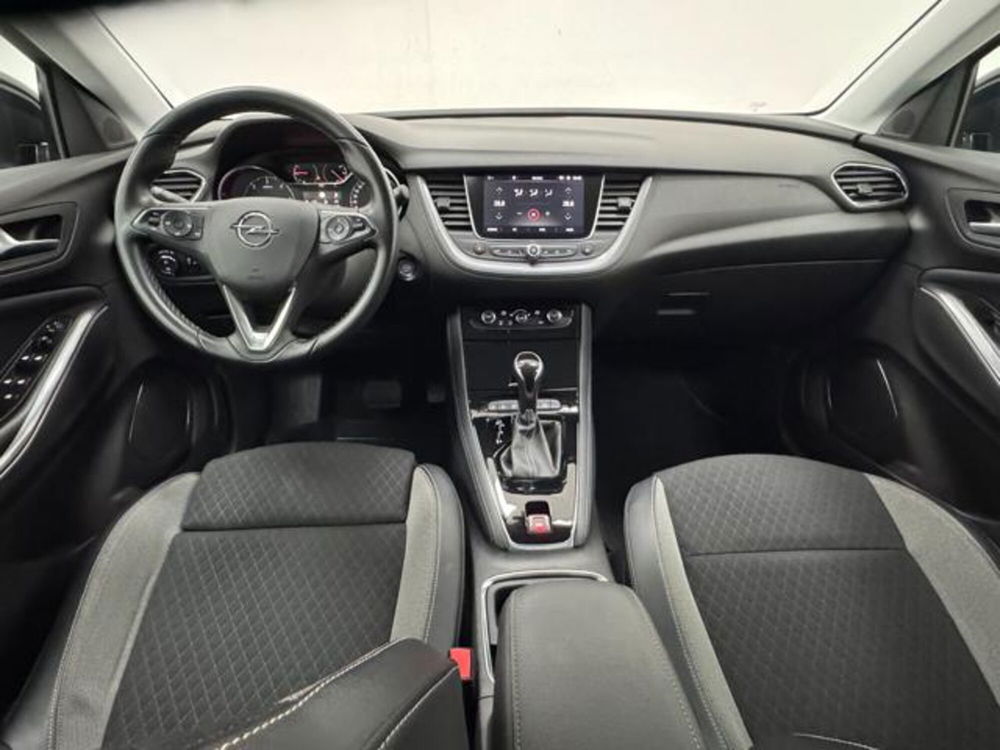 Opel Grandland X usata a Como (4)