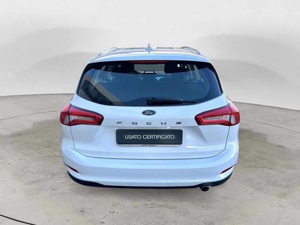 Ford Focus Station Wagon usata a Bari (3)