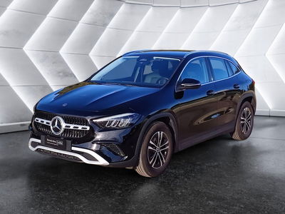 Mercedes-Benz GLA SUV 180 d Advanced auto del 2024 usata