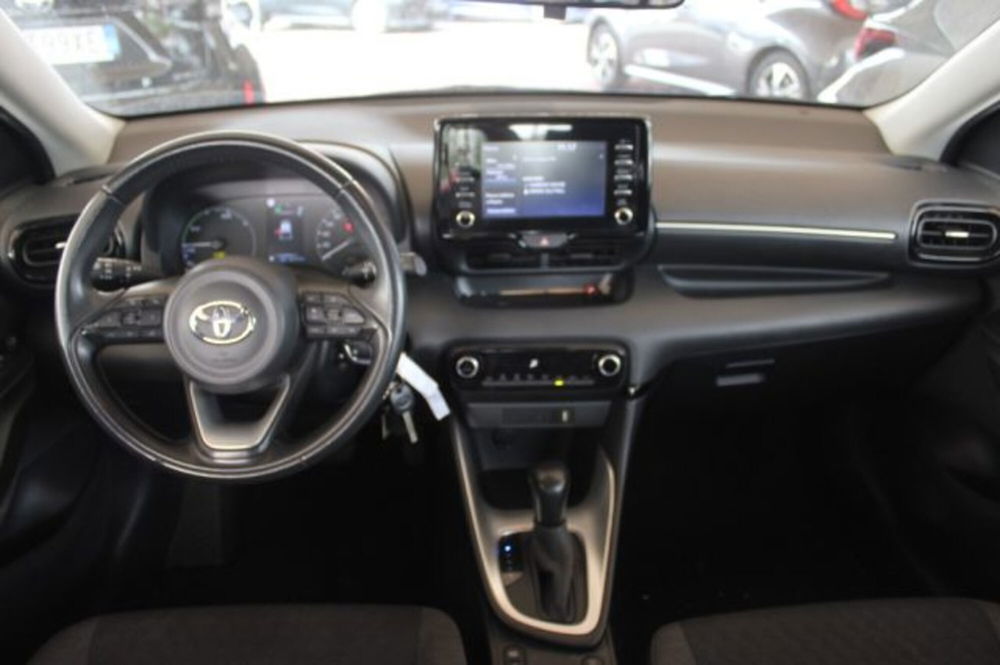 Toyota Yaris Cross usata a Roma (9)