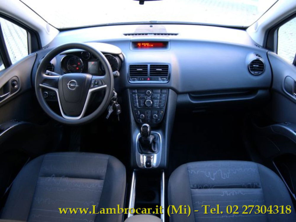 Opel Meriva usata a Milano (2)