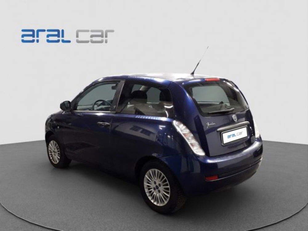 Lancia Ypsilon usata a Torino (4)