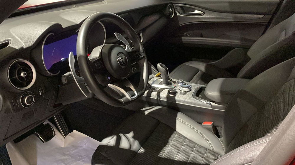 Alfa Romeo Stelvio usata a Bergamo (15)