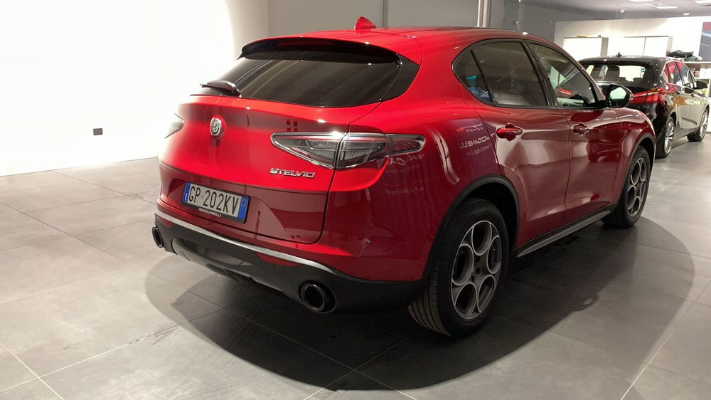 Alfa Romeo Stelvio usata a Bergamo (4)