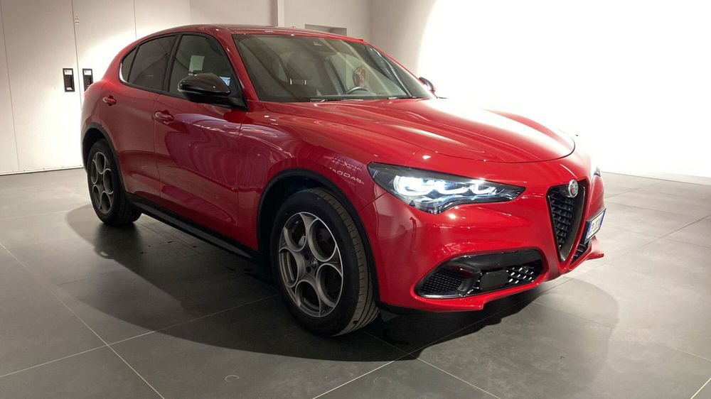 Alfa Romeo Stelvio usata a Bergamo (5)