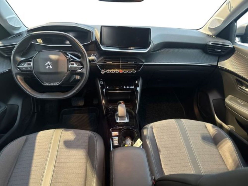 Peugeot 208 usata a Ancona (11)