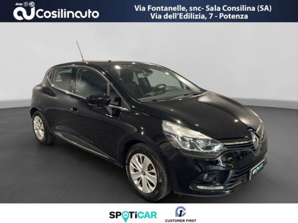 Renault Clio usata a Salerno (7)