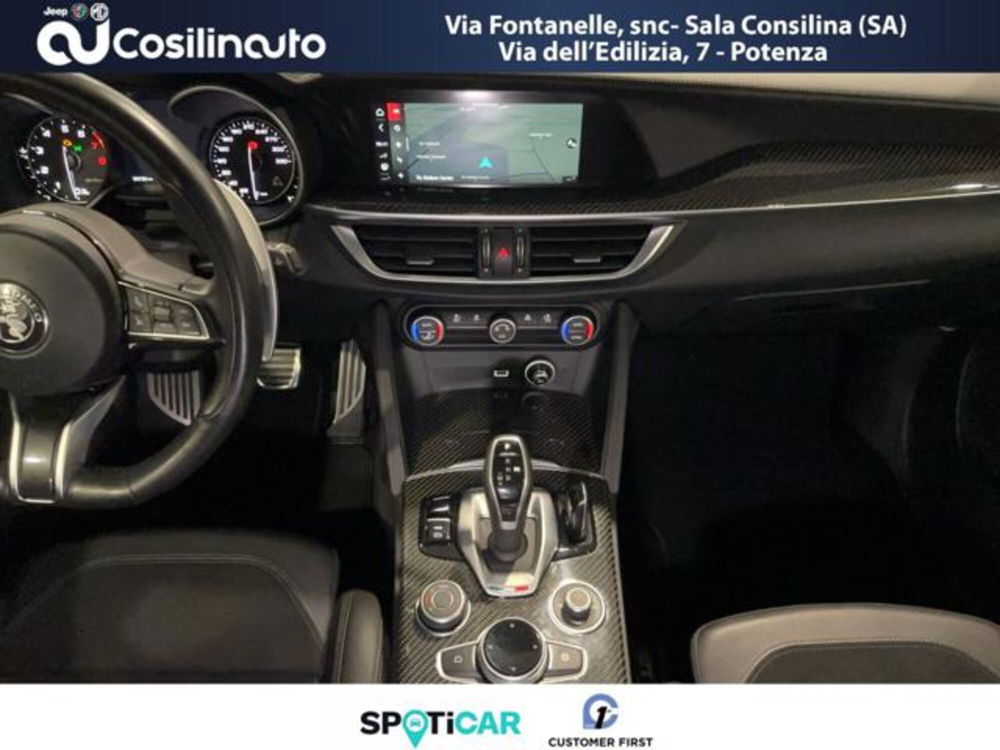 Alfa Romeo Stelvio usata a Salerno (13)