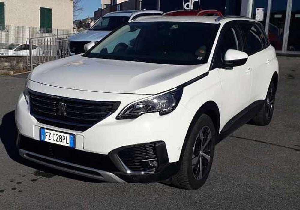 Peugeot 5008 usata a La Spezia