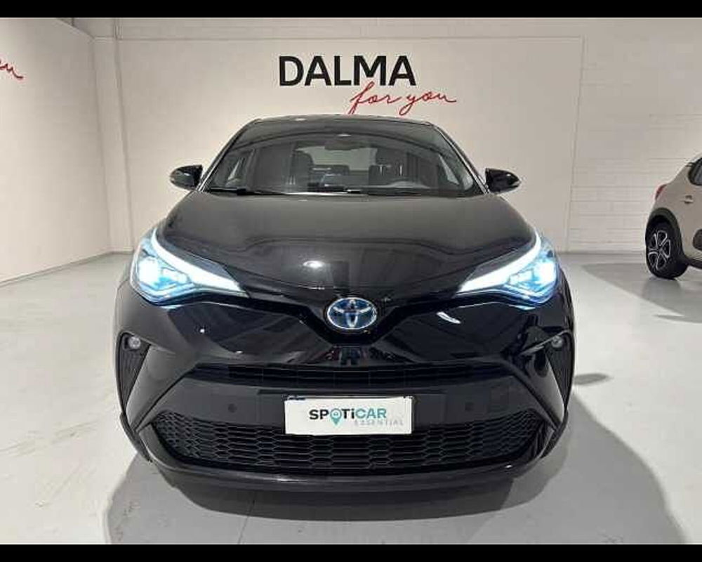 Toyota Toyota C-HR usata a Milano (2)