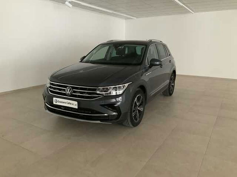 Volkswagen Tiguan 2.0 TDI 150 CV SCR DSG 4MOTION Elegance del 2022 usata a Cagliari