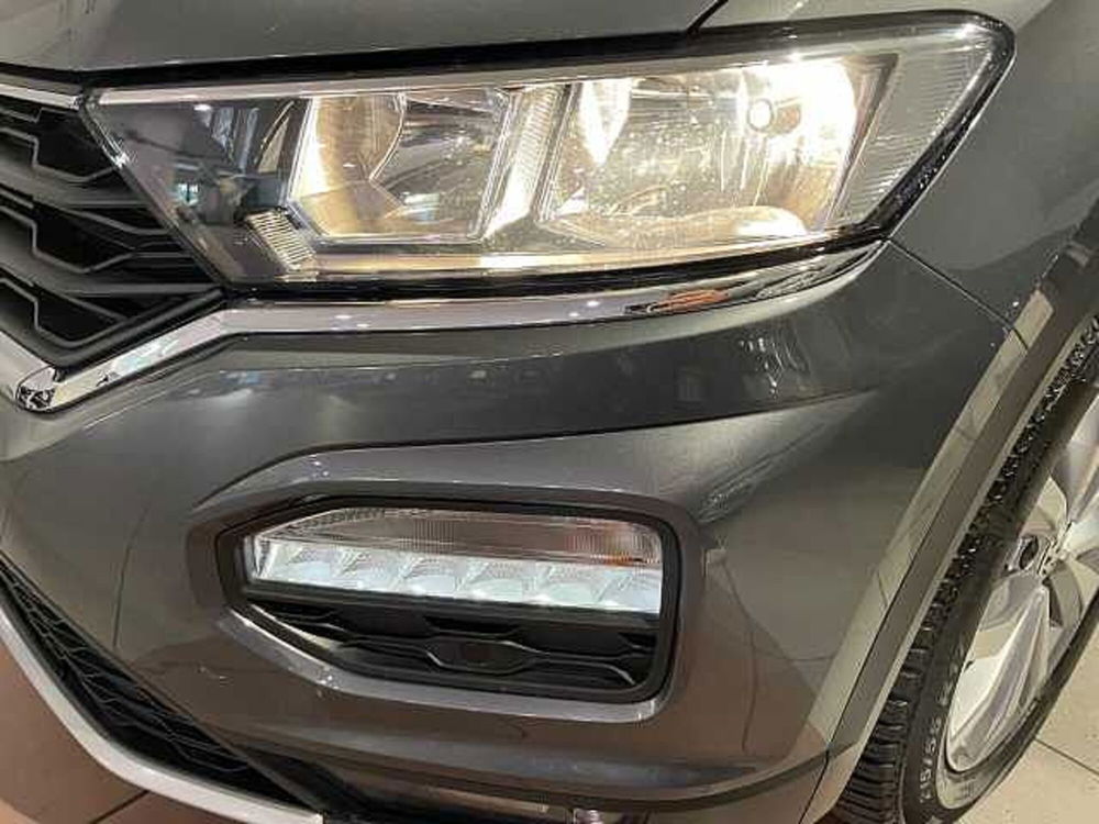 Volkswagen T-Roc usata a Genova (15)