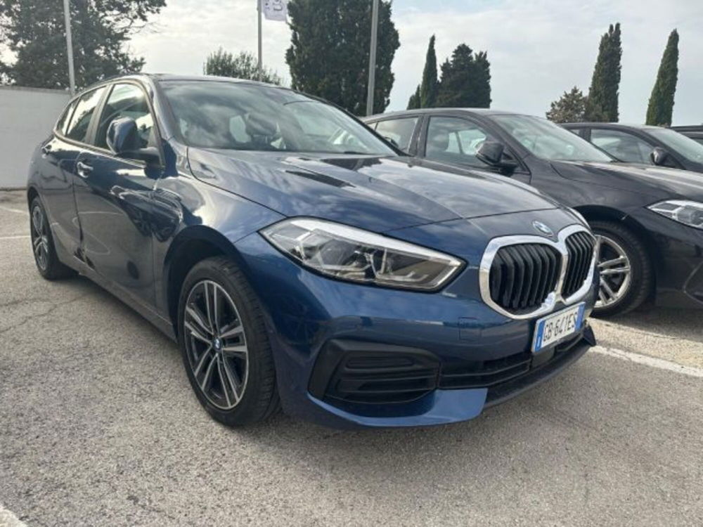 BMW Serie 1 usata a Lecce (3)