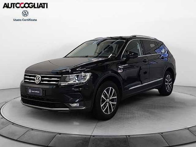 Volkswagen Tiguan Allspace 2.0 tdi R-Line 150cv dsg del 2019 usata a Brivio