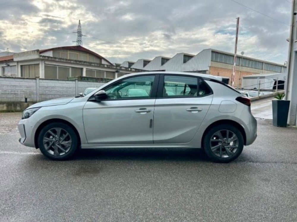 Opel Corsa nuova a Firenze (8)