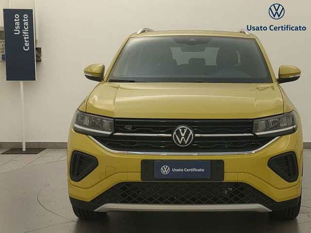 Volkswagen T-Cross nuova a Varese (2)