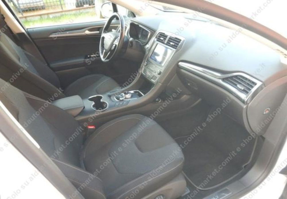 Ford Mondeo Station Wagon usata a Lecce (4)