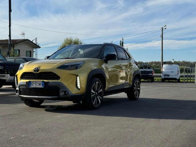 Toyota Yaris Cross 1.5 Hybrid 5p. E-CVT AWD-i Premiere del 2021 usata a Massarosa