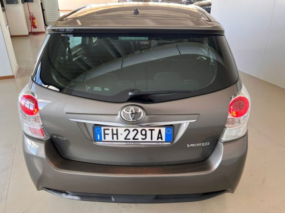 Toyota Verso usata a Modena (12)