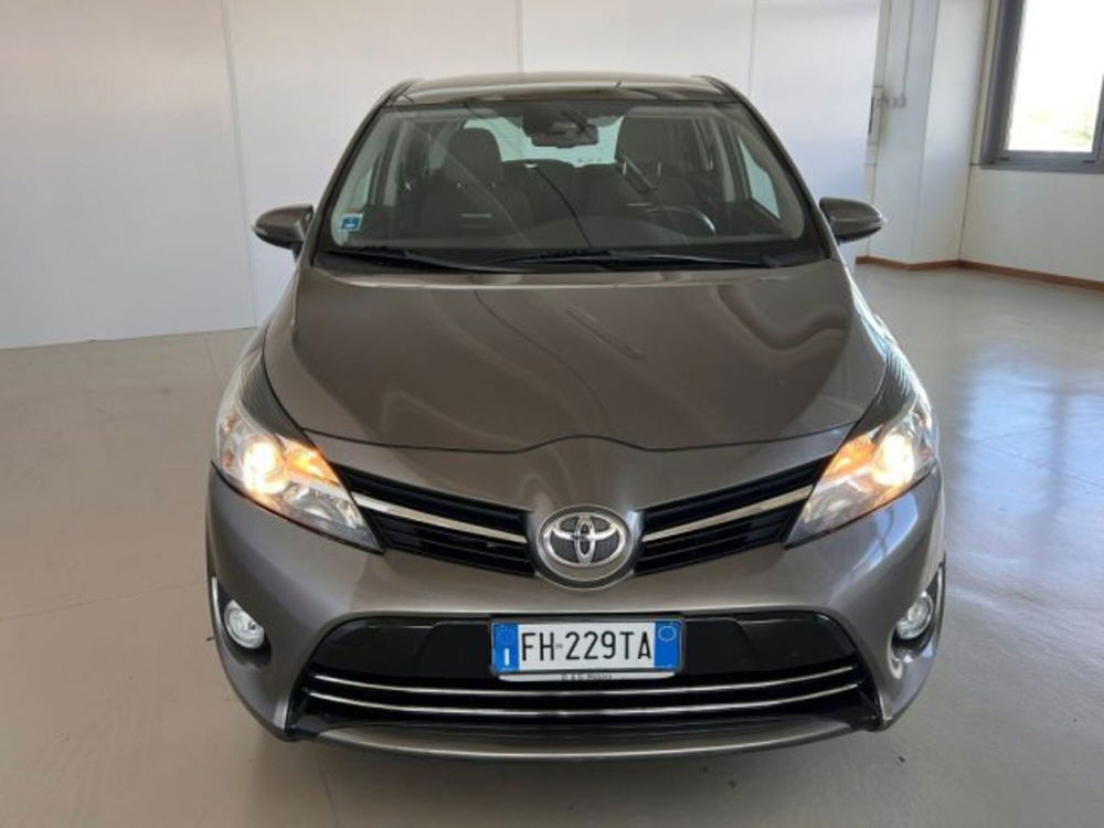 Toyota Verso usata a Modena (13)