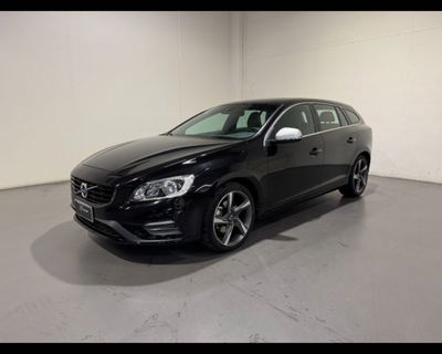 Volvo V60 D3 Geartronic R-design  del 2015 usata a Conegliano