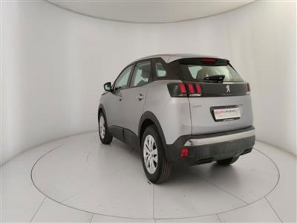 Peugeot 3008 usata a Bari (5)