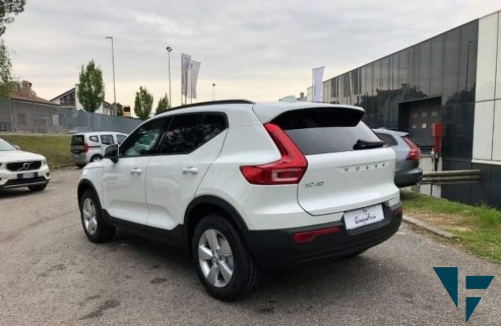 Volvo XC40 usata a Udine (7)