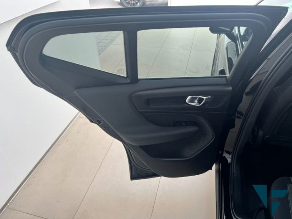 Volvo XC40 usata a Udine (18)