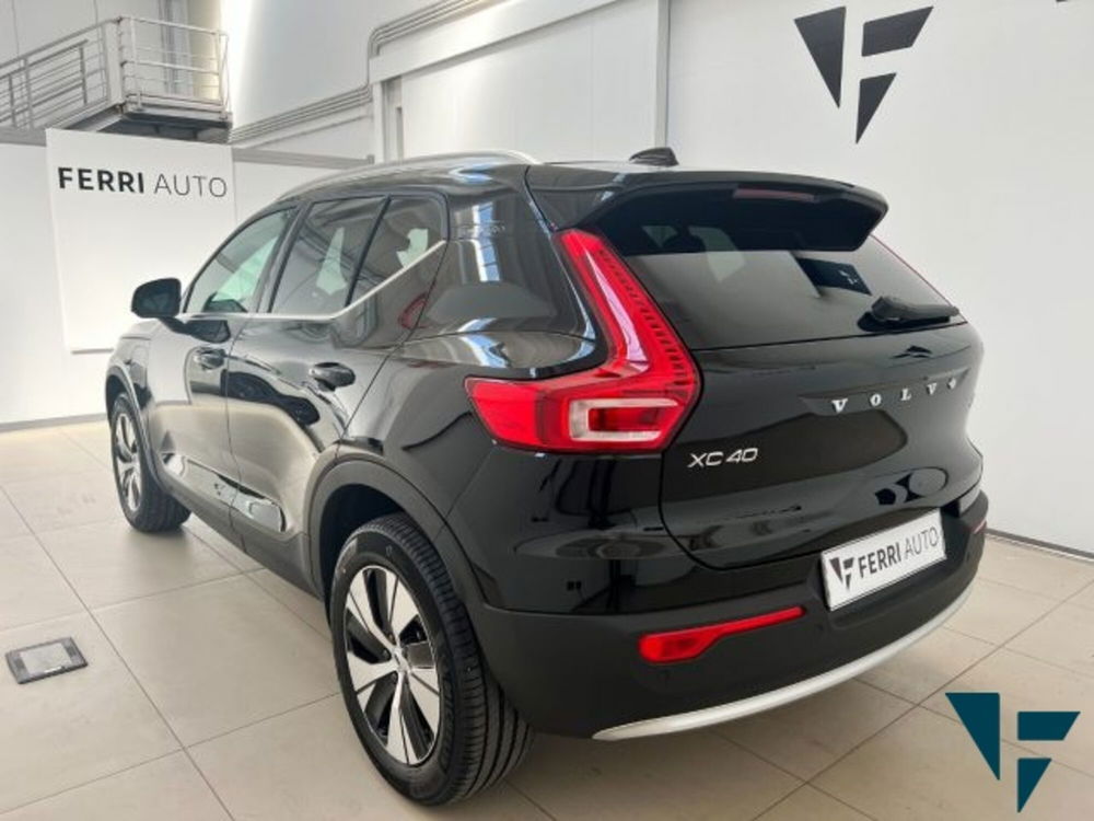 Volvo XC40 usata a Udine (7)