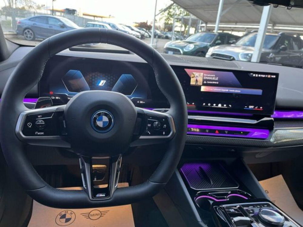 BMW i5 Touring usata a Alessandria (12)