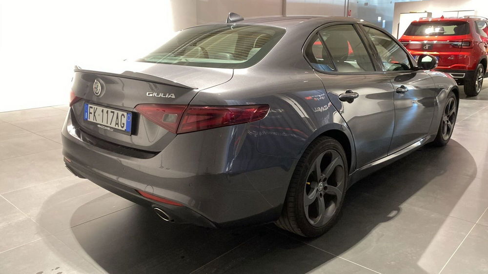 Alfa Romeo Giulia usata a Bergamo (4)